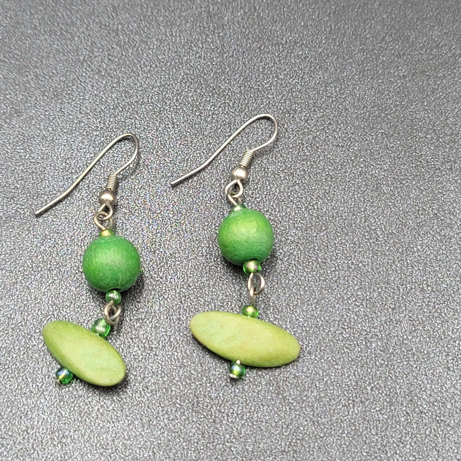 Pierced Earrings Silver tone Green Wood Bead Dangle 1.5"