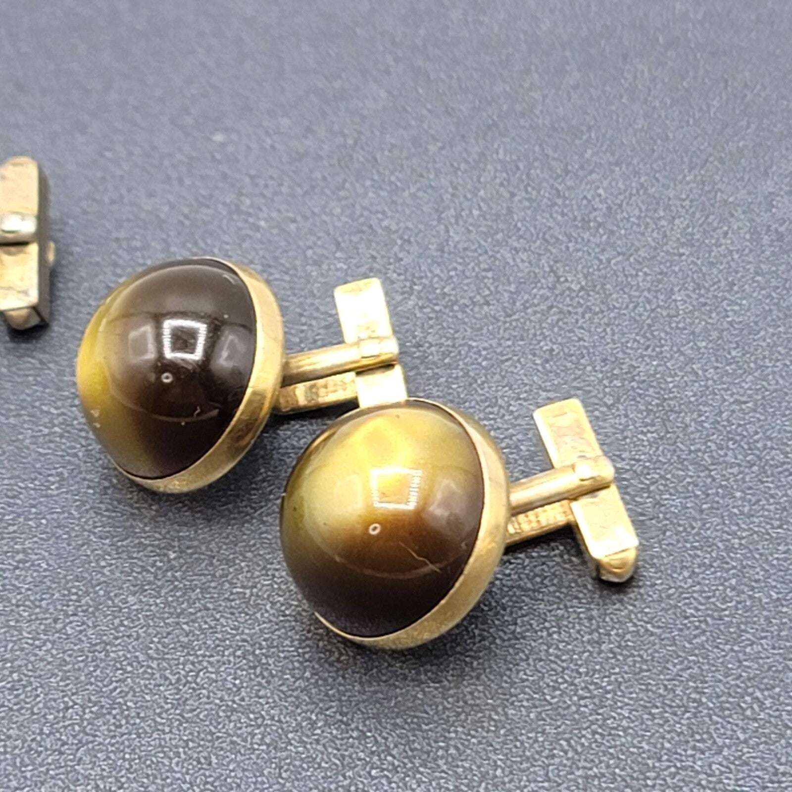Vintage Cufflinks Lot of 2 Gold tone Blue Green Chatoyant Costume Men's Jewelry
