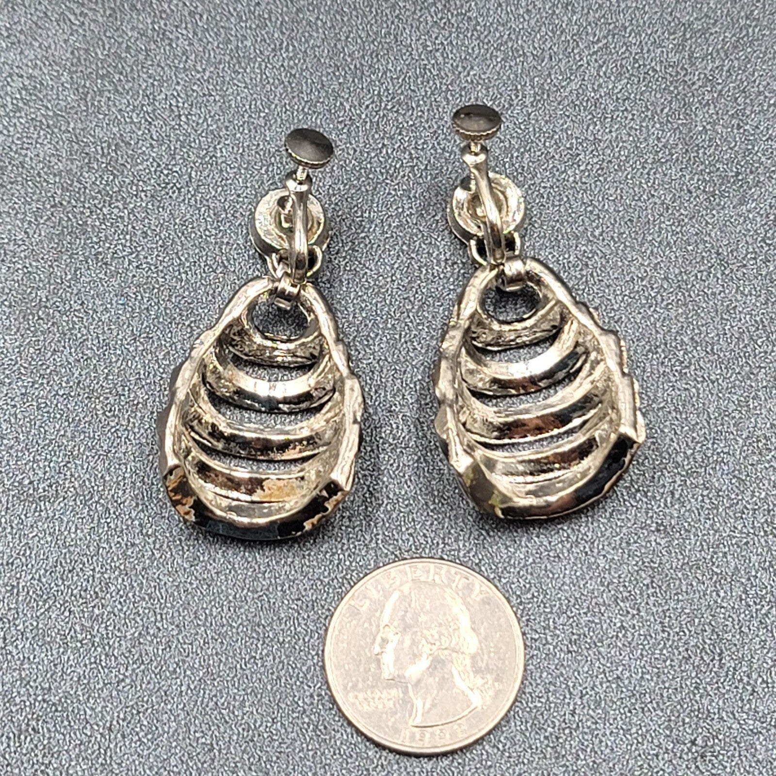 Vintage Clip on Earrings Silver tone Dangle Statement 1 7/8"