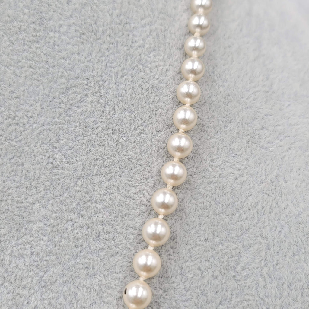 Vintage Graduated Faux Pearl Necklace Filigree Clasp Silver tone 20"