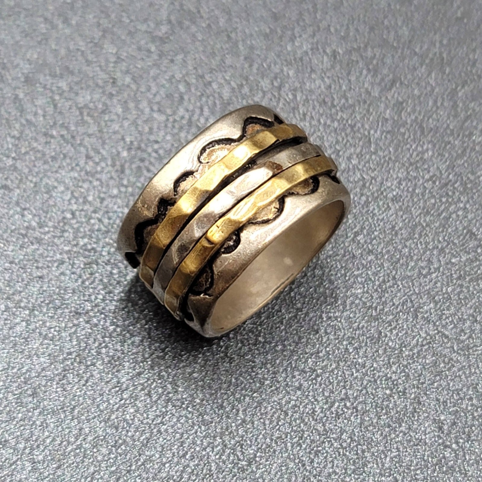 Two Tone Spinner Ring Size 7 Wide Band Silver tone and Brass