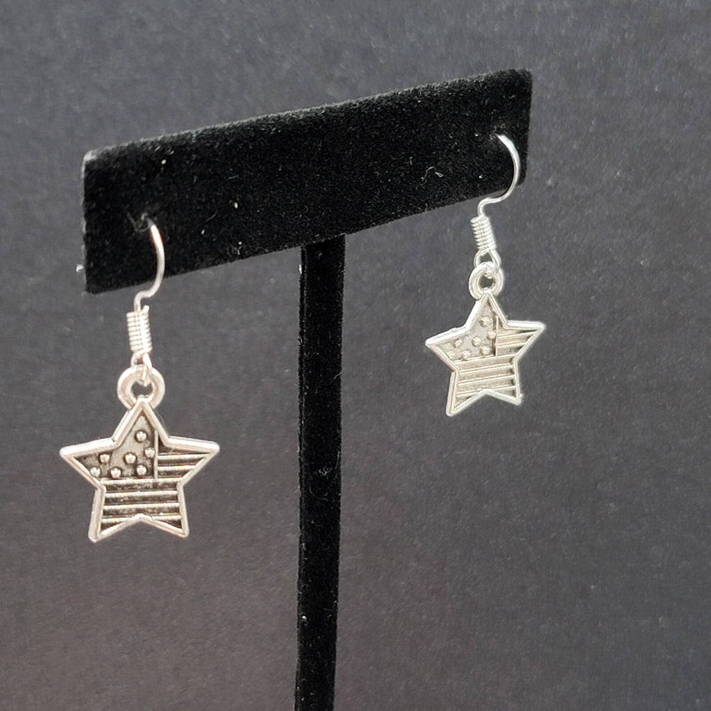 Pierced Earrings Silver tone American Flag Star Dangle 3/4"