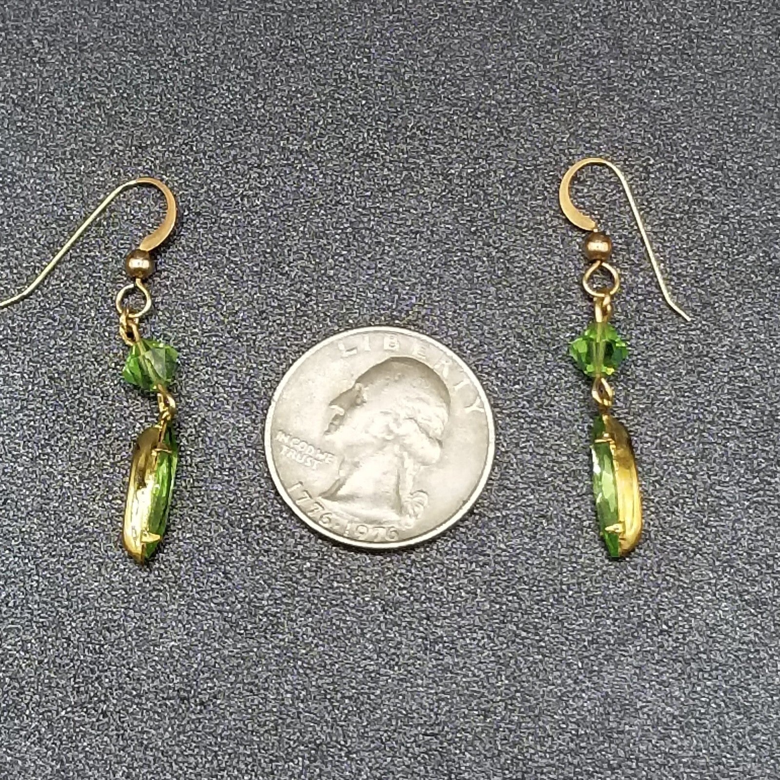 Pierced Earring Gold tone Green Crystal Faceted Bead Statement Dangle 1 1/8"