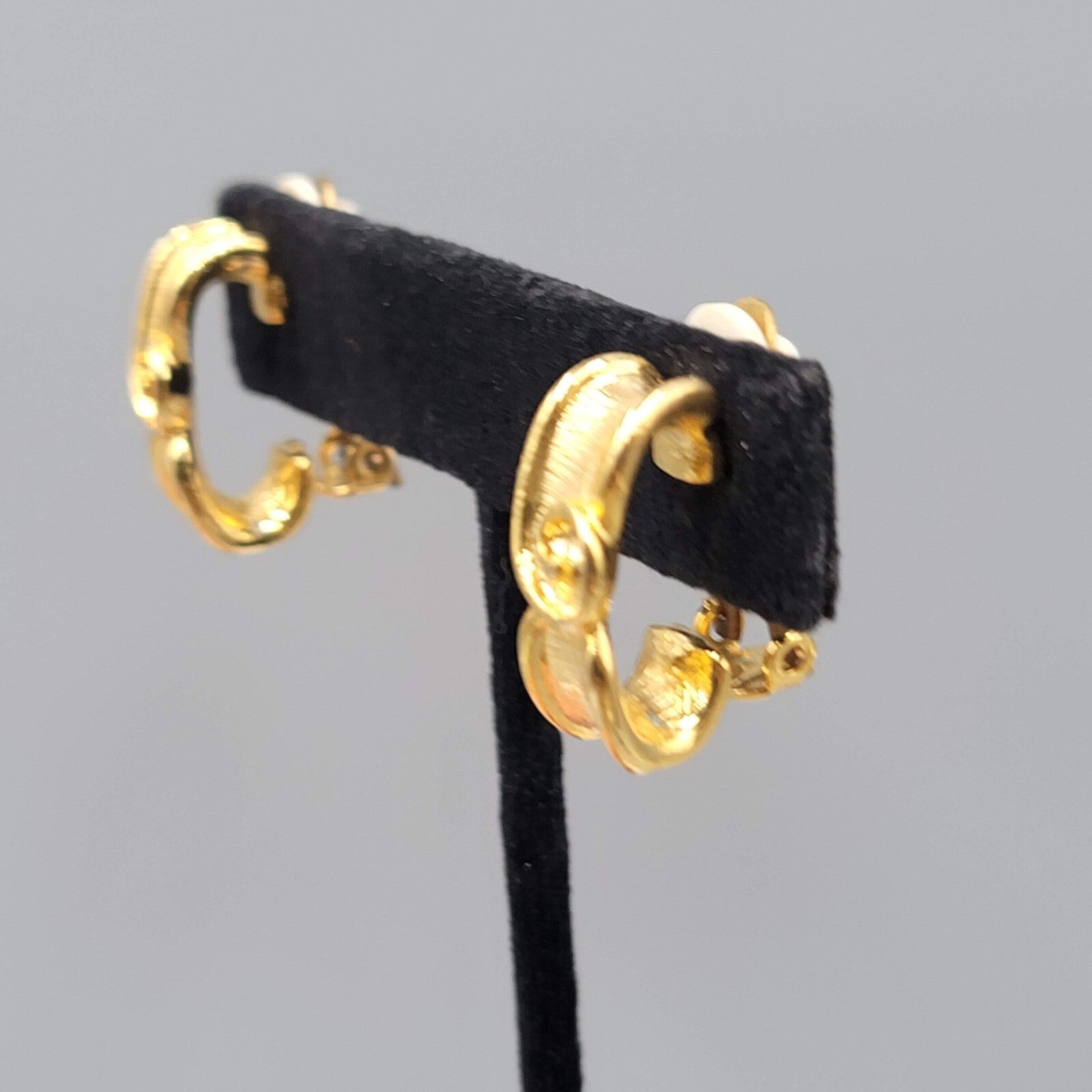 Vintage Clip on Earrings Gold Plated Swirl Half Hoop Drop 3/4"