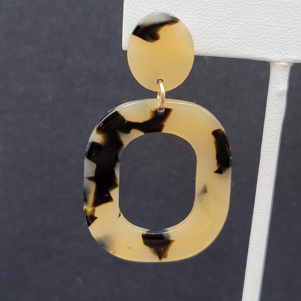 Pierced Earrings Brown Tan Speckle Dangle Hoops Statement 2"