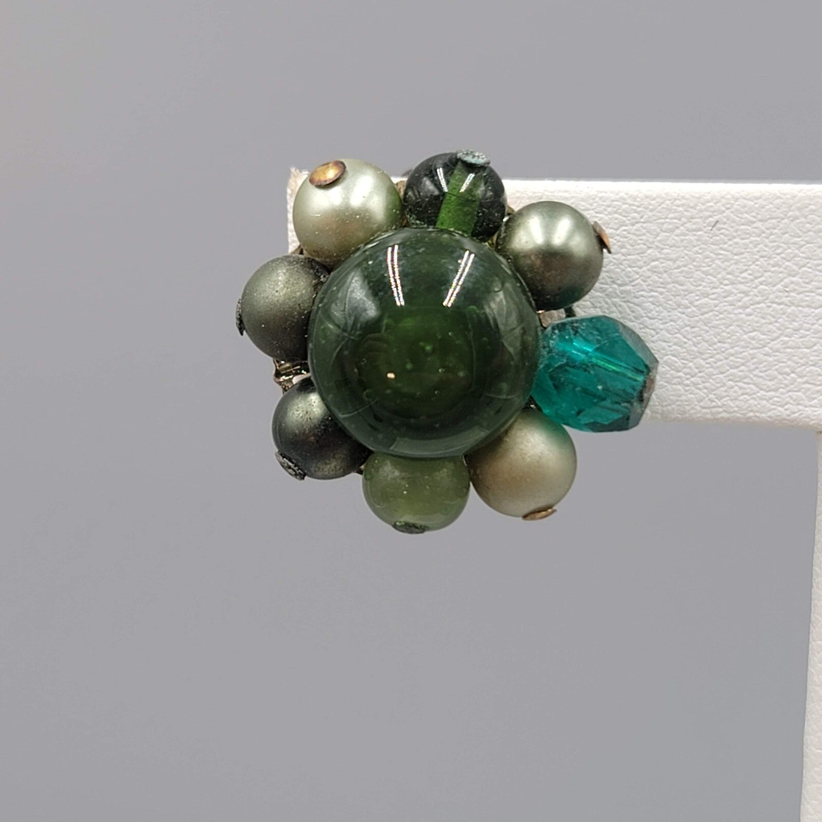Vintage Green Glass Cluster Bead Clip on Earrings Japan 3/4"