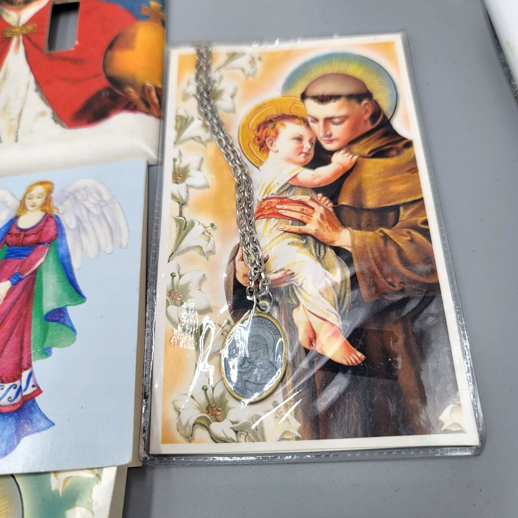 Vintage Catholic Religious Collection Lot Prayer Cards Necklaces Rosary