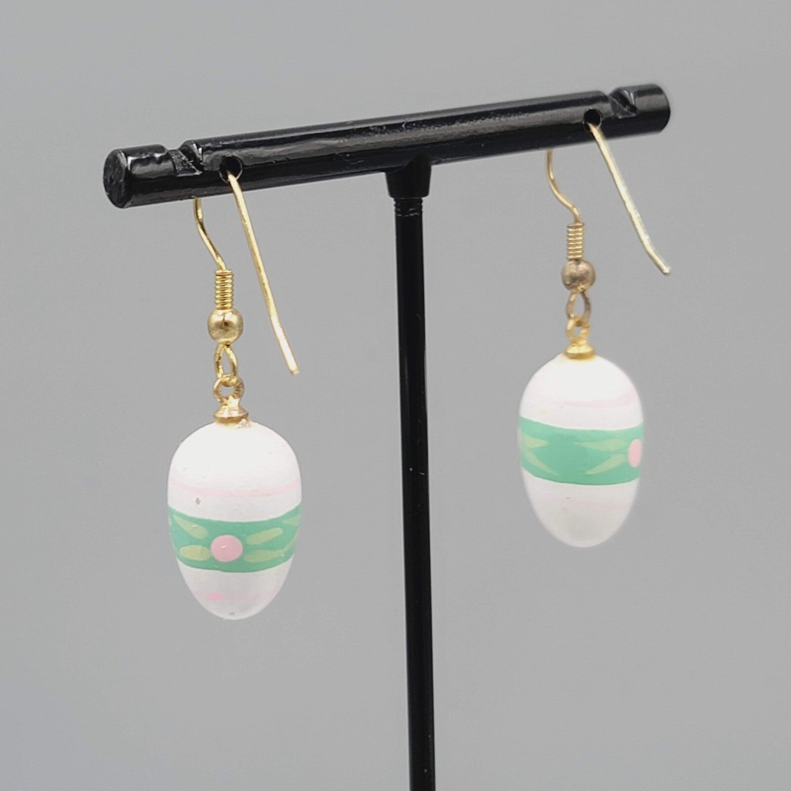 Vintage White Green Easter Egg Pierced Earrings Hand Painted Wood Dangle 7/8"