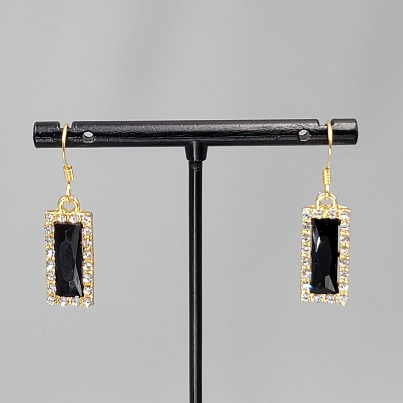 Black Rhinestone Rectangle Pierced Earrings Gold tone Dangle 7/8"