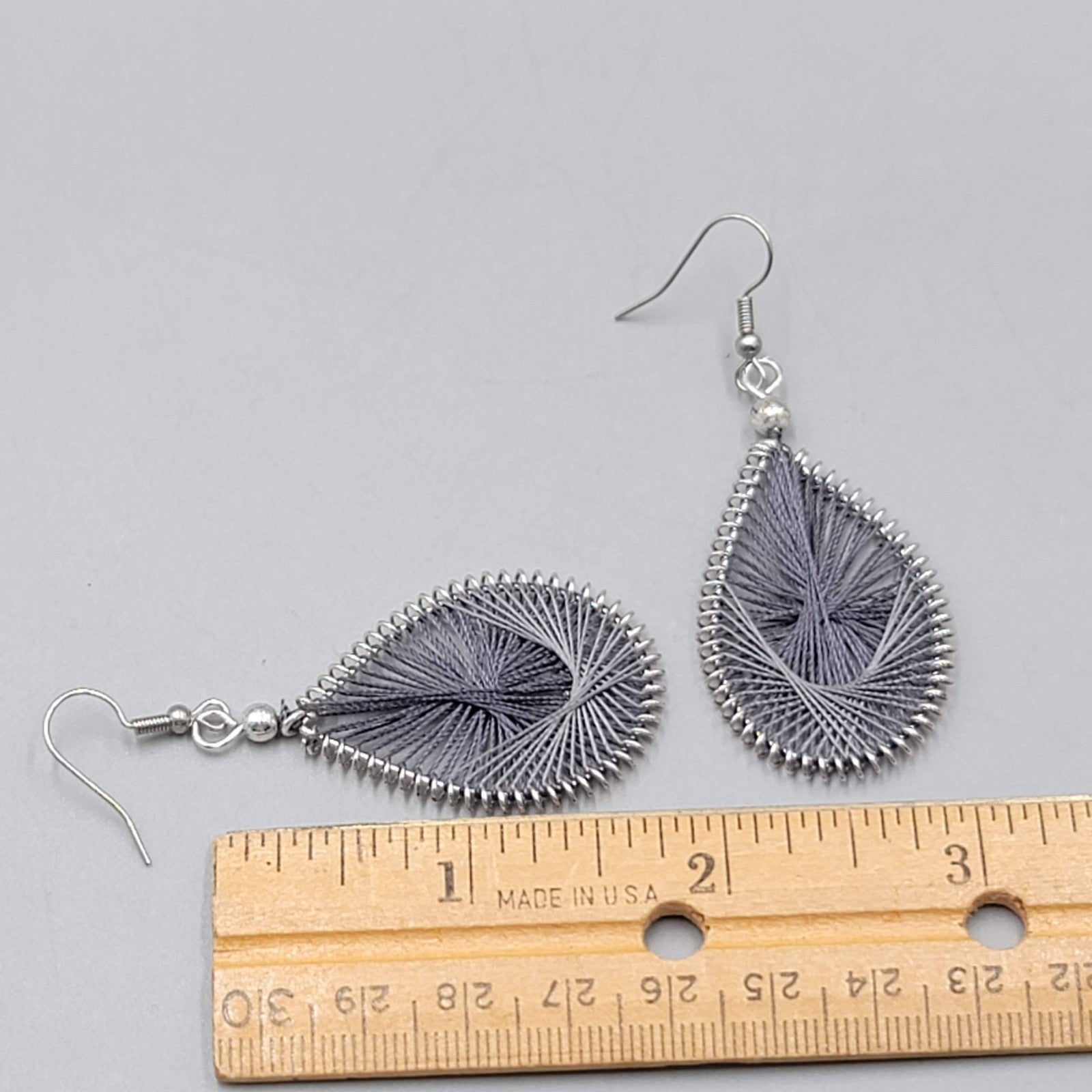 Teardrop gray String Art Pierced Earrings Silver tone Dangle 1 7/8"