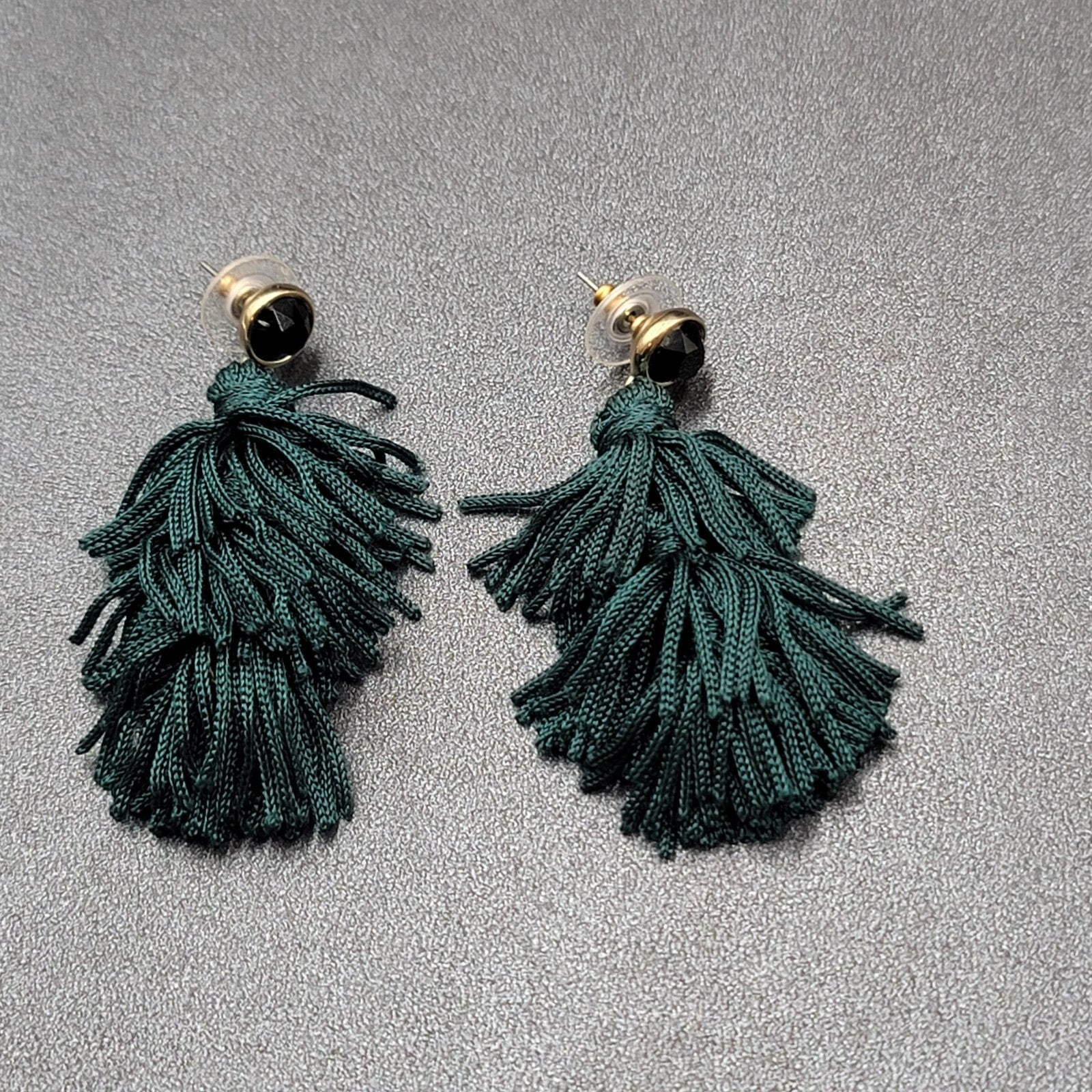 Pierced Earrings Gold tone Green Fringe Tassel Dangle 2.25"