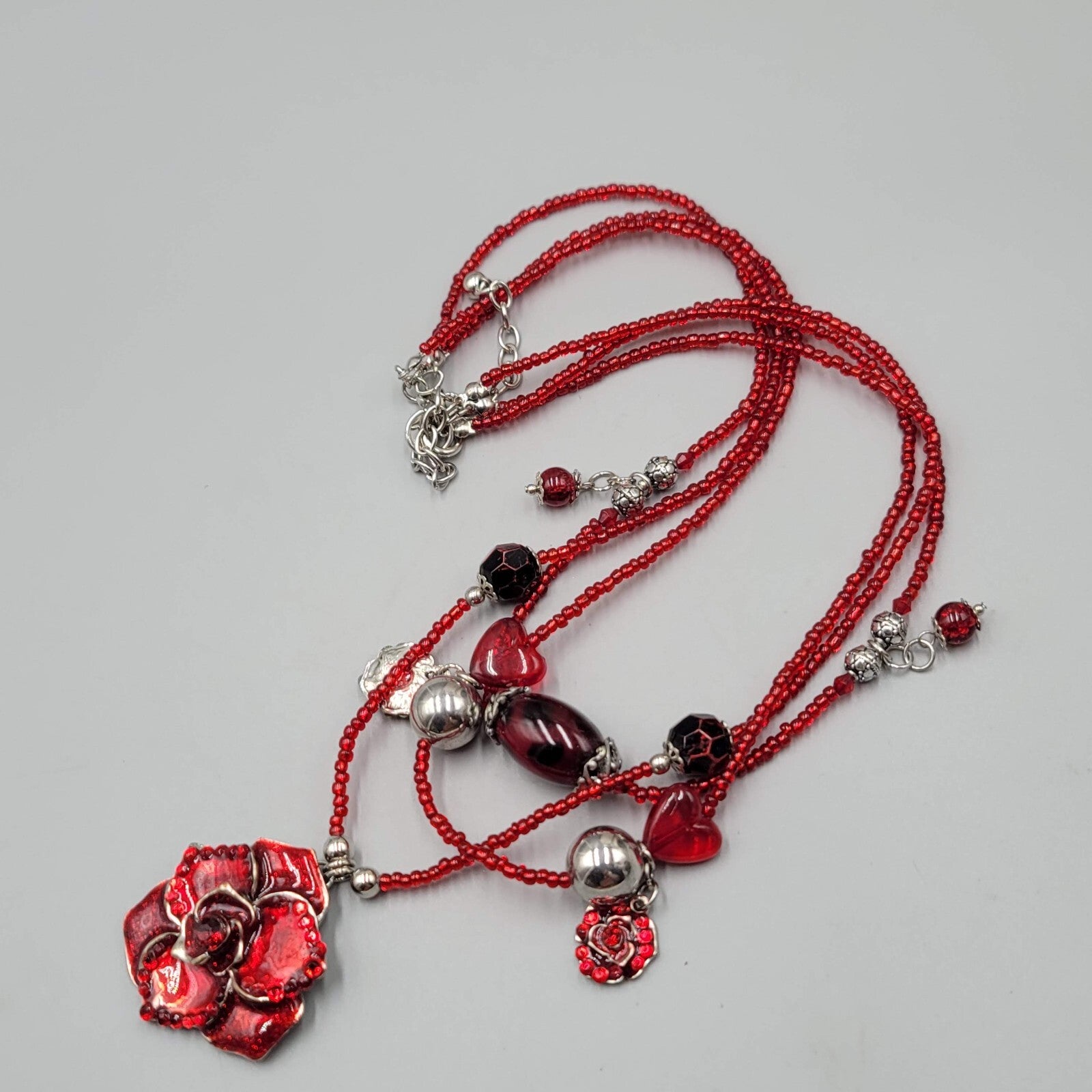 Red Bead Triple Layer Necklace Silver tone Statement Flower Pendant 20"+