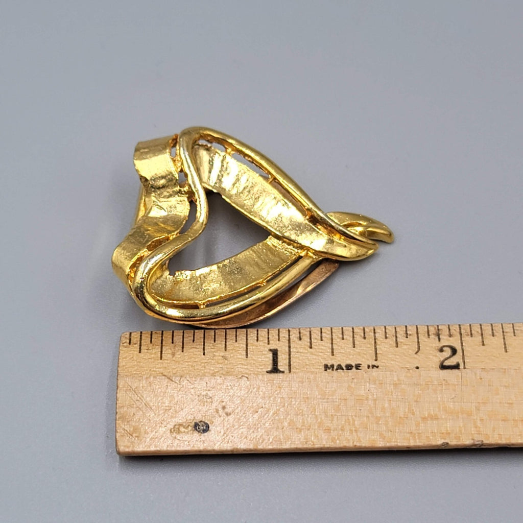Vintage Open Heart Scarf Clip Gold tone Estate Jewelry 1.75"