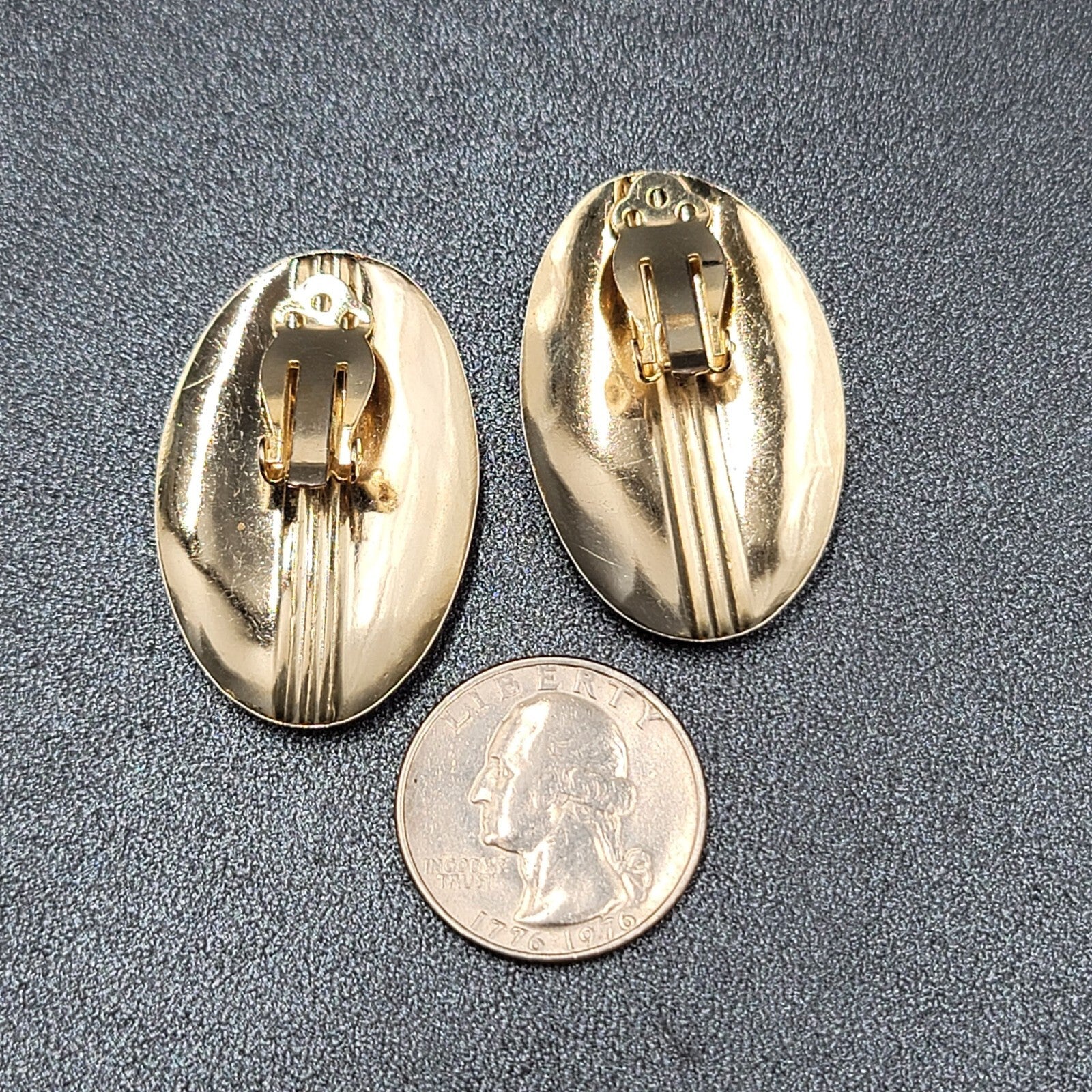 Vintage Clip on Earrings Red Enamel Gold tone Oval Drop Lightweight 1.5"