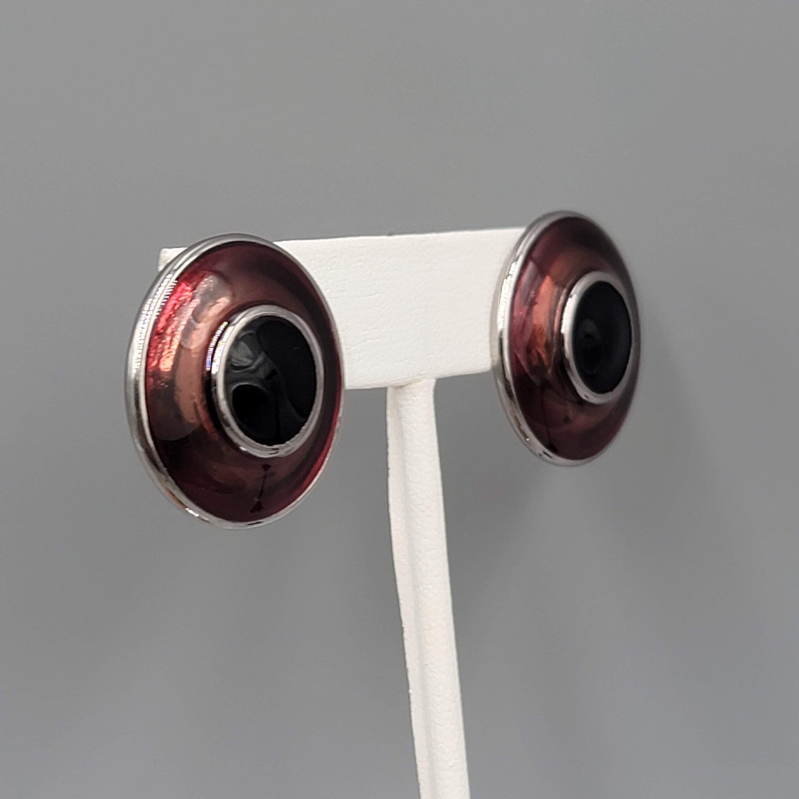 Vintage Round Burgandy Enamel Pierced Earrings Silver tone 1 in