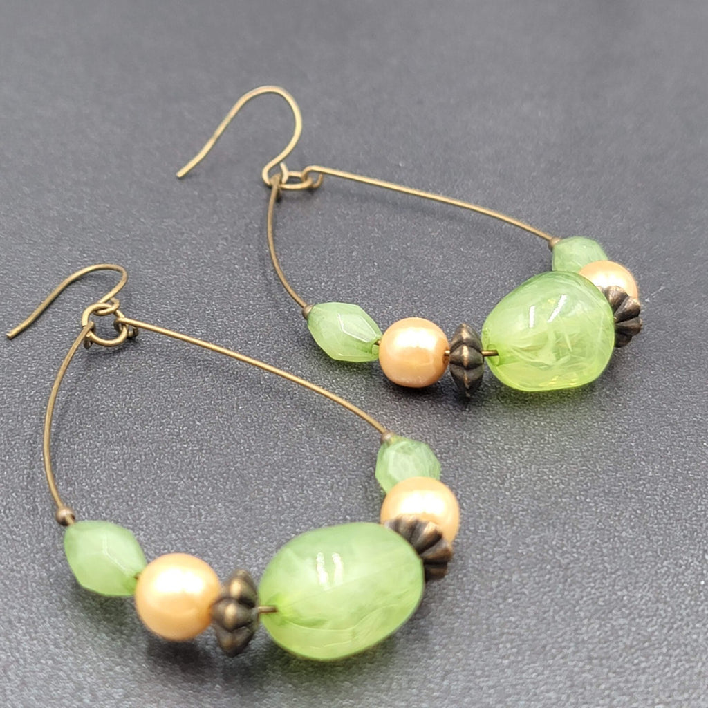Pierced Earrings Green Bead Faux Pearl Hoops Dangle Statement 2.25"
