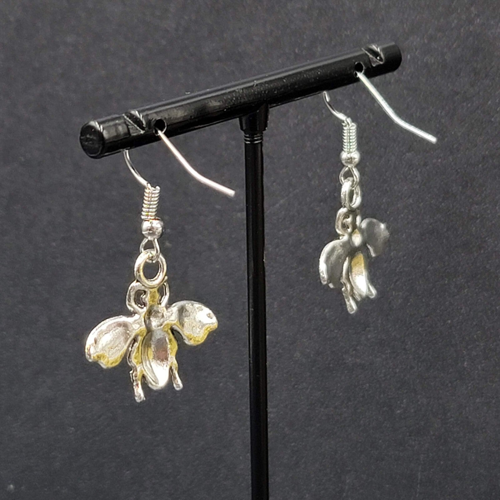 Flying Bee Pierced Earrings Silver tone Dangle 3/4"