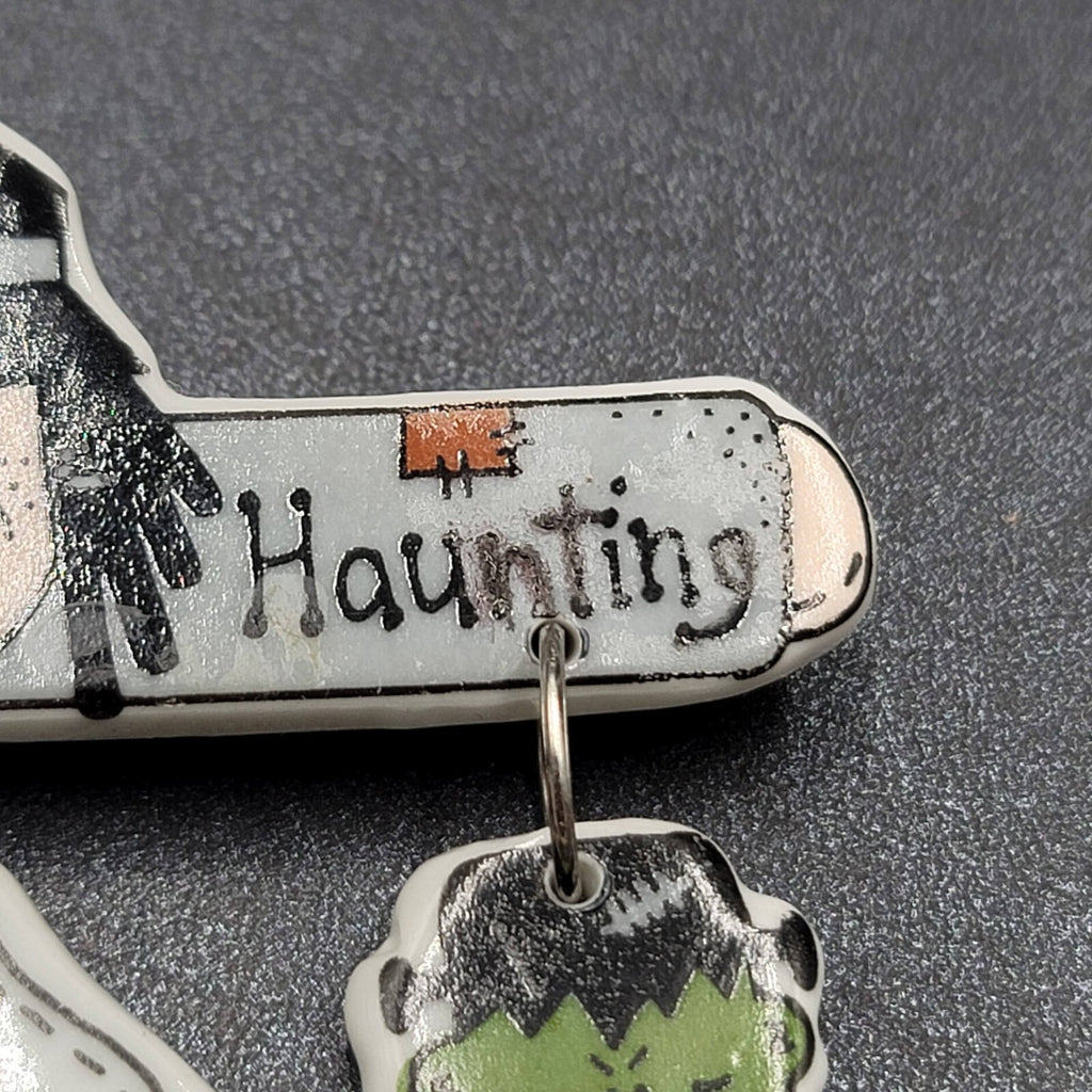 Vintage Halloween Brooch Ceramic Dangle Charms Happy Haunting 3 3/8"