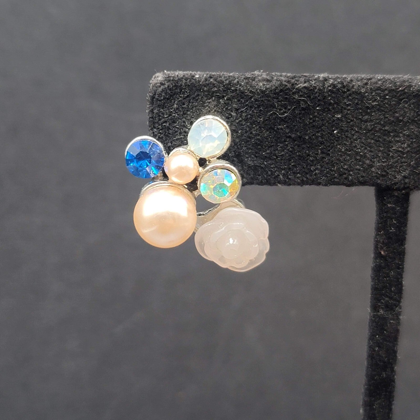 Pierced Earrings Multicolor Bead Rose Cluster Drop Gold tone 1"