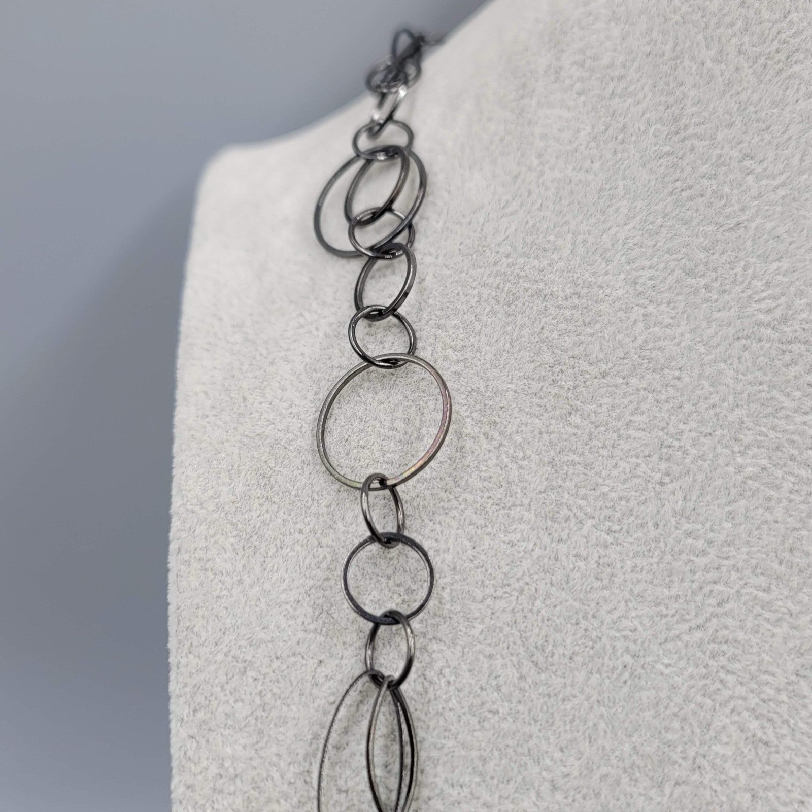 Long Gunmetal Gray Ringed Chain Necklace 36 in