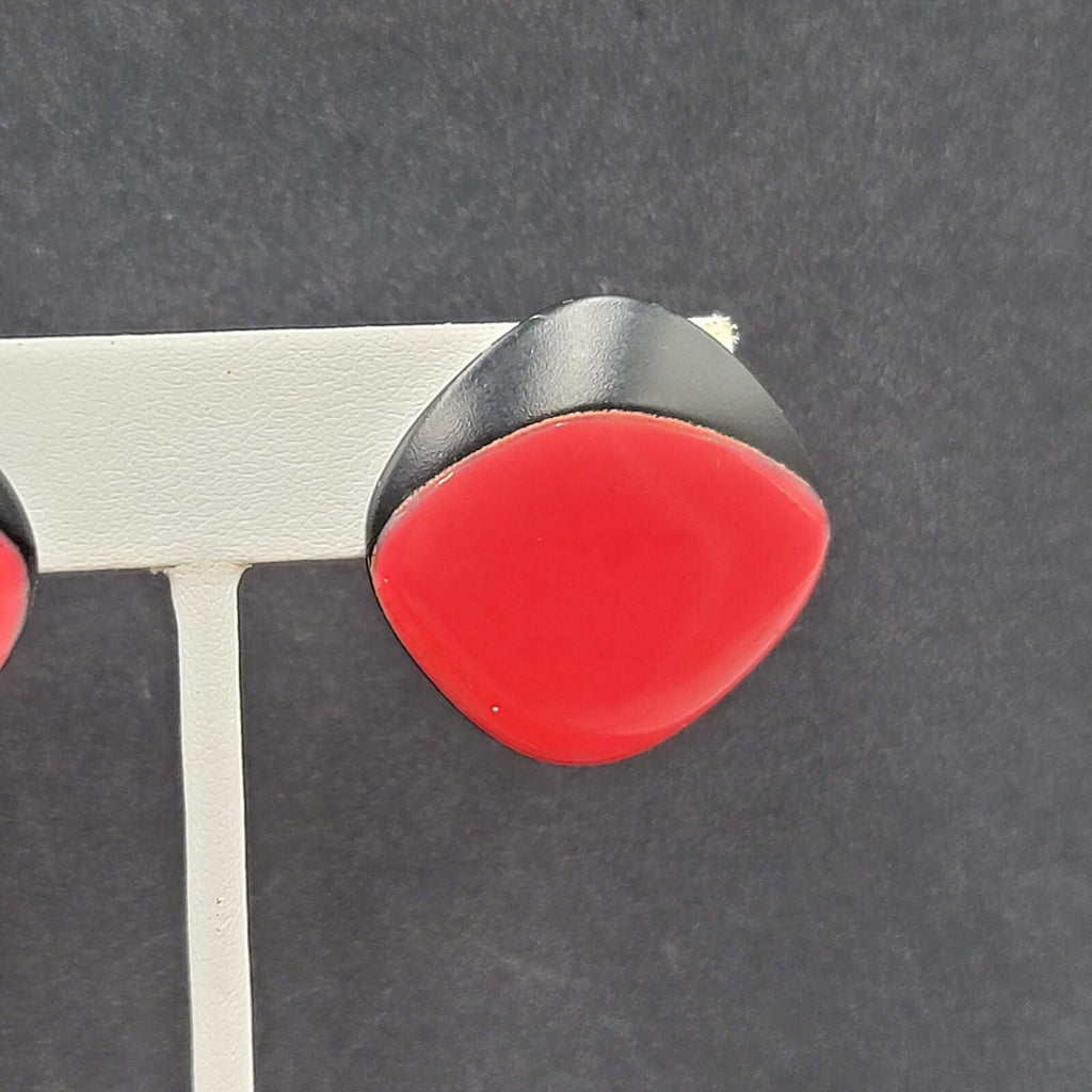Vintage 1980s Pierced Earrings Black Red Enamel Dangle Geometric 1 1/8"