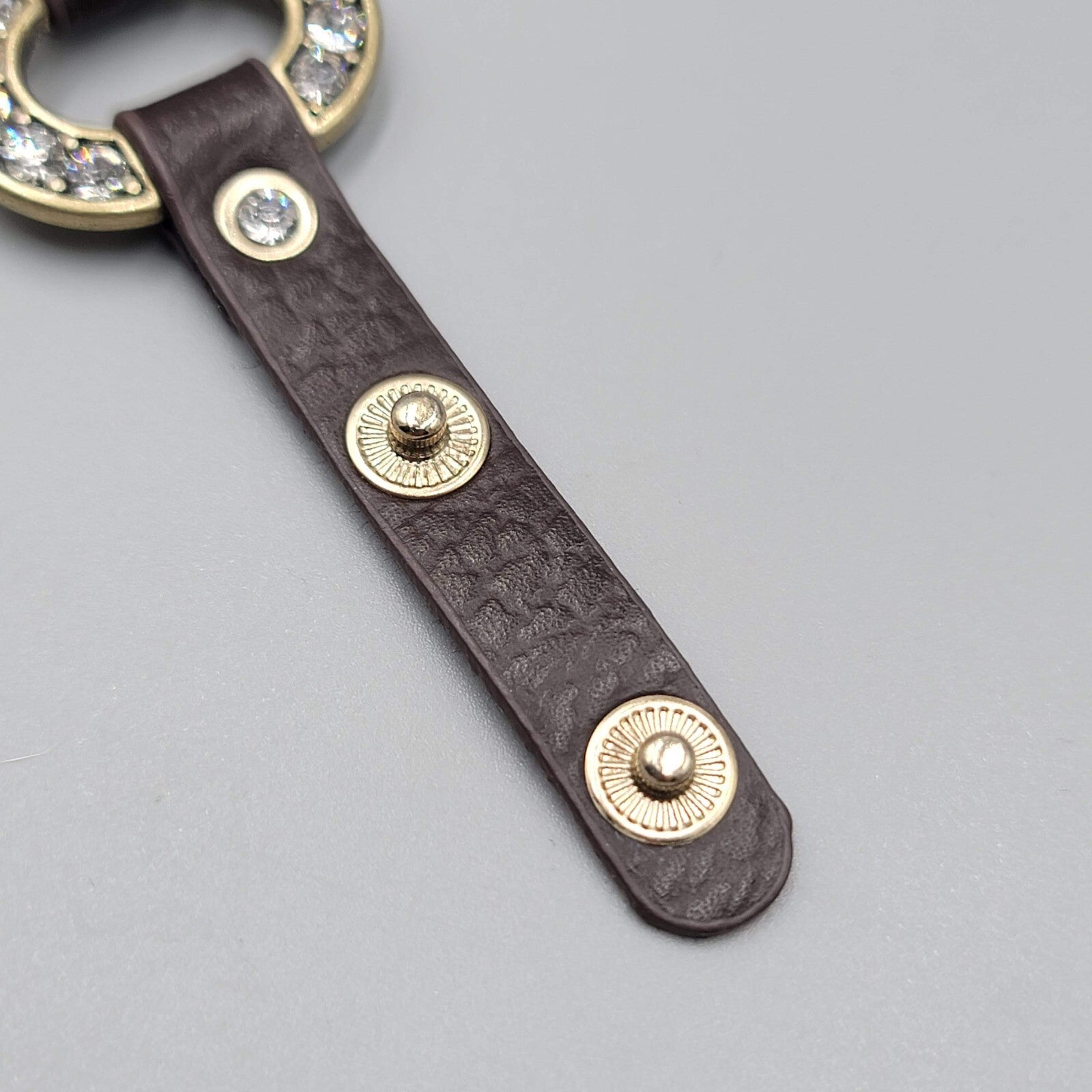Guang Tong Brown Leather Bracelet Snaps Rhinestones Bronze tone