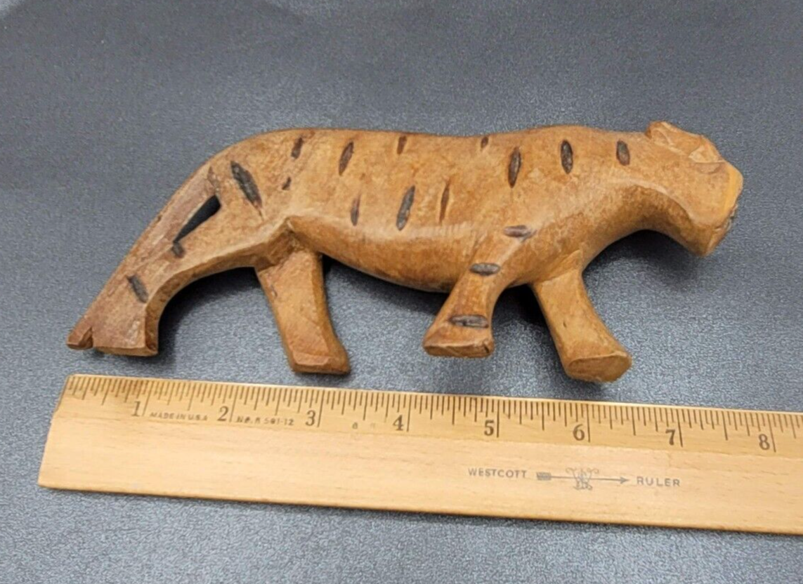 Hand Carved Wood Safari African Animal Cheetah 7.5"