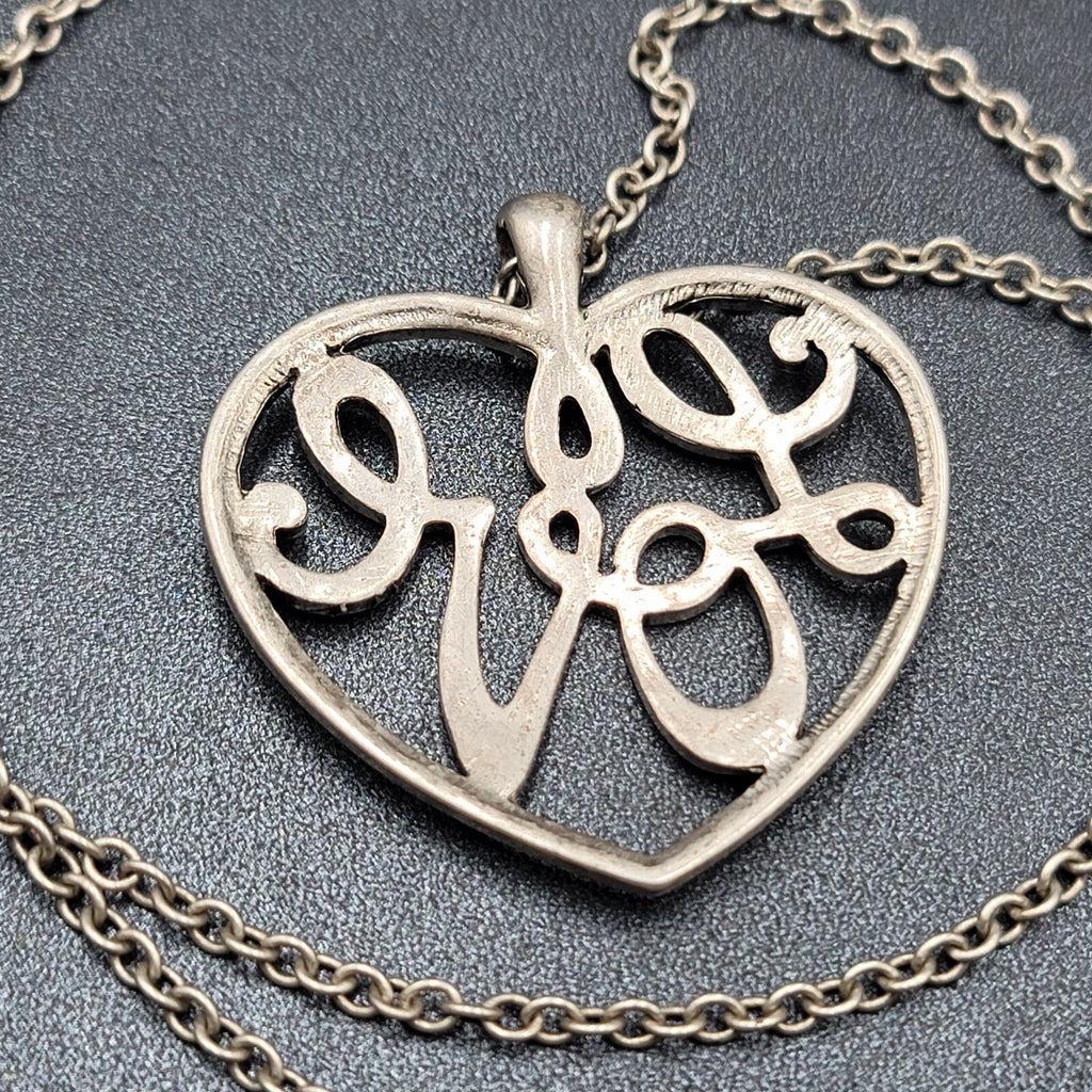AEO American Eagle Outfitters Chain Necklace Love Heart Silver Tone 30"-32"