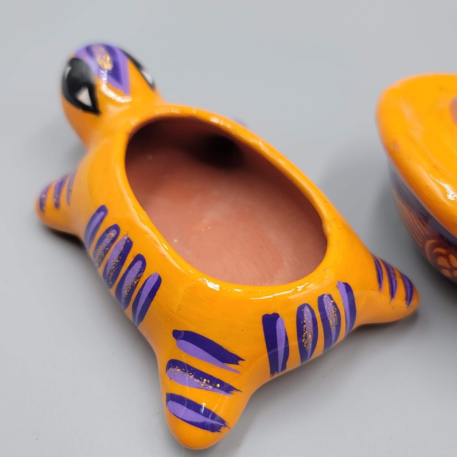 Turtle Animal Mexican Talavera Figure Trinket Box Folk Art Pottery Redware Clay