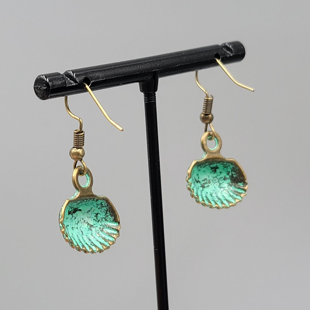 Clam Shell Beach Sea life Pierced Earrings Bronze tone Green wash Dangle 5/8"