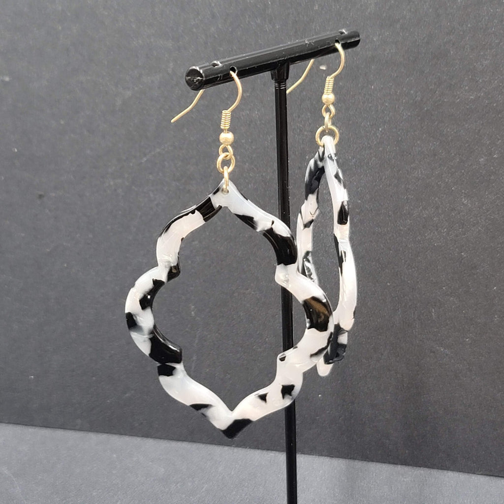 Pierced Earrings Black Gray Acrylic Open Statement Dangle 2.5"