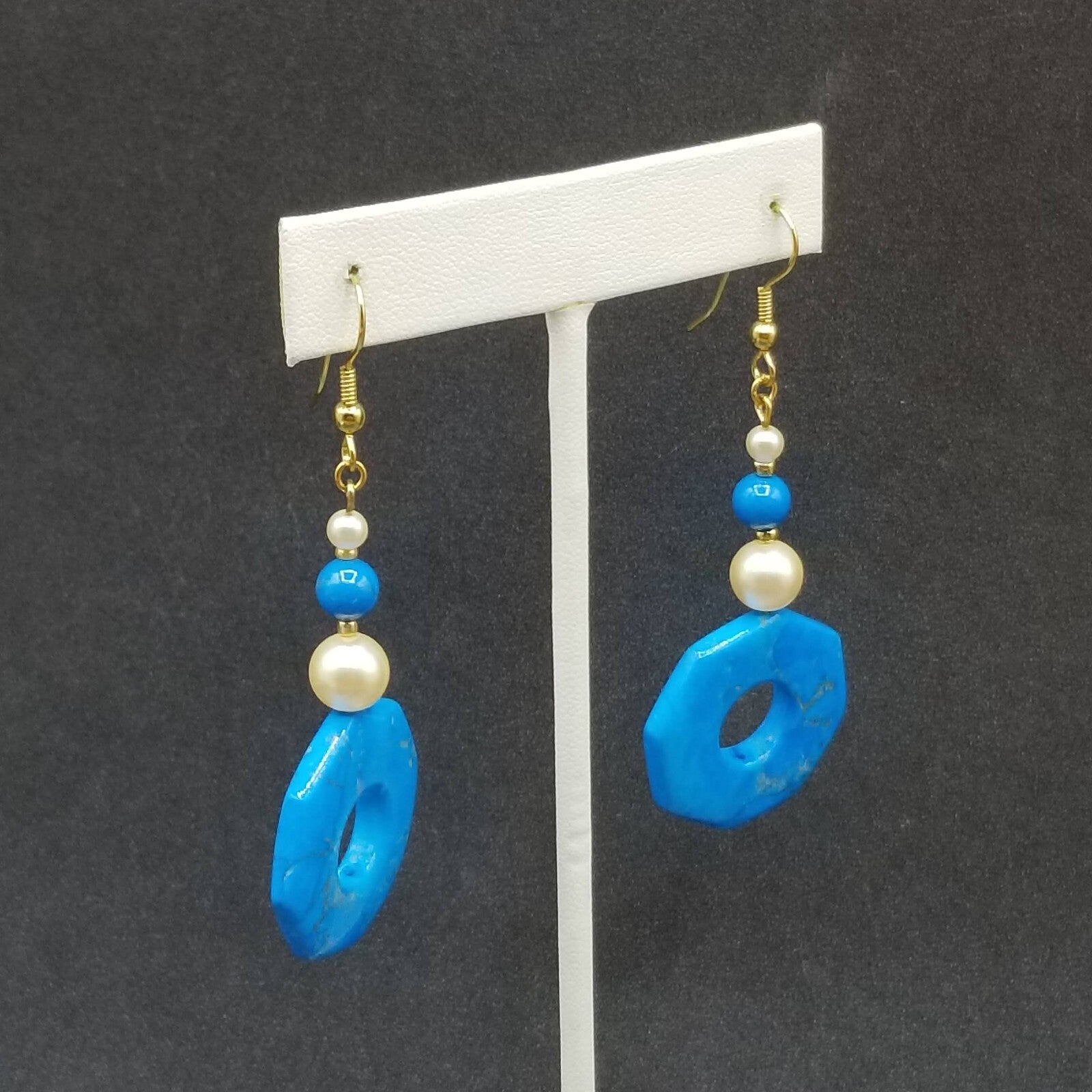 Pierced Earrings Gold tone Howlite Faux Pearl Geometric Statement Dangle 2"