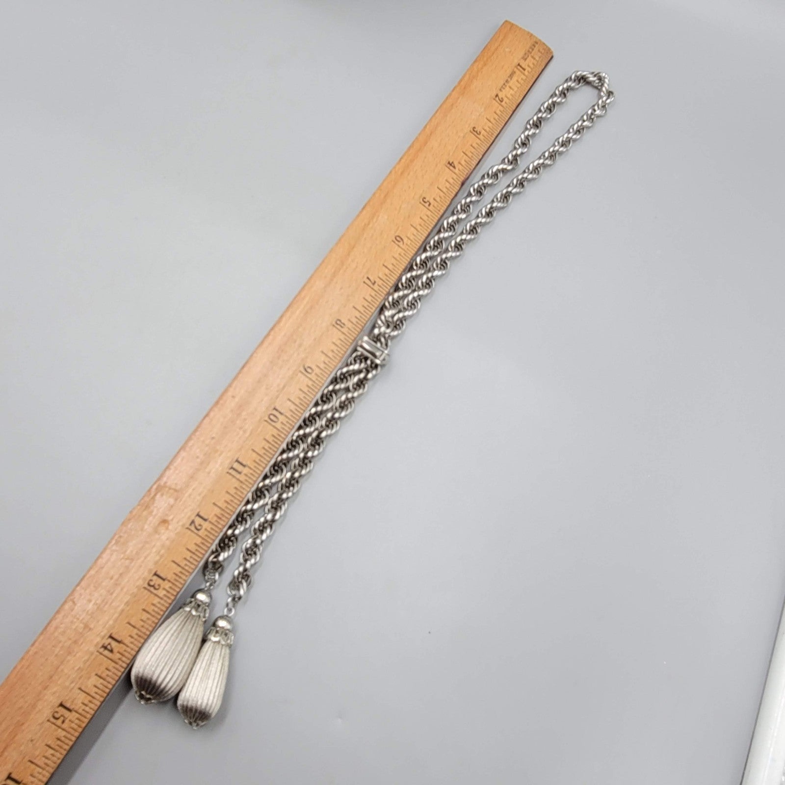 Vintage Twist Chain Lariat Necklace Statement Silver tone 28 in