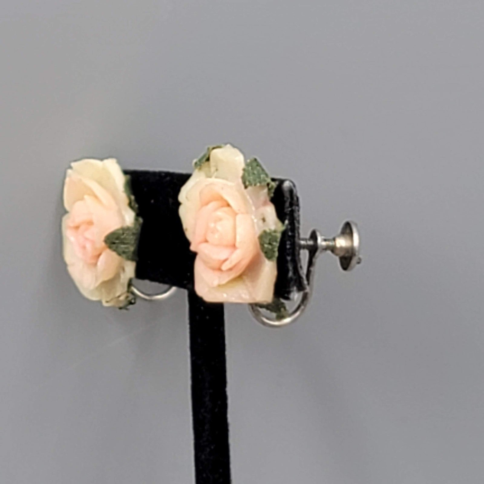 Vintage Acrylic Rose Clip on Earrings Screw Back 3/4"