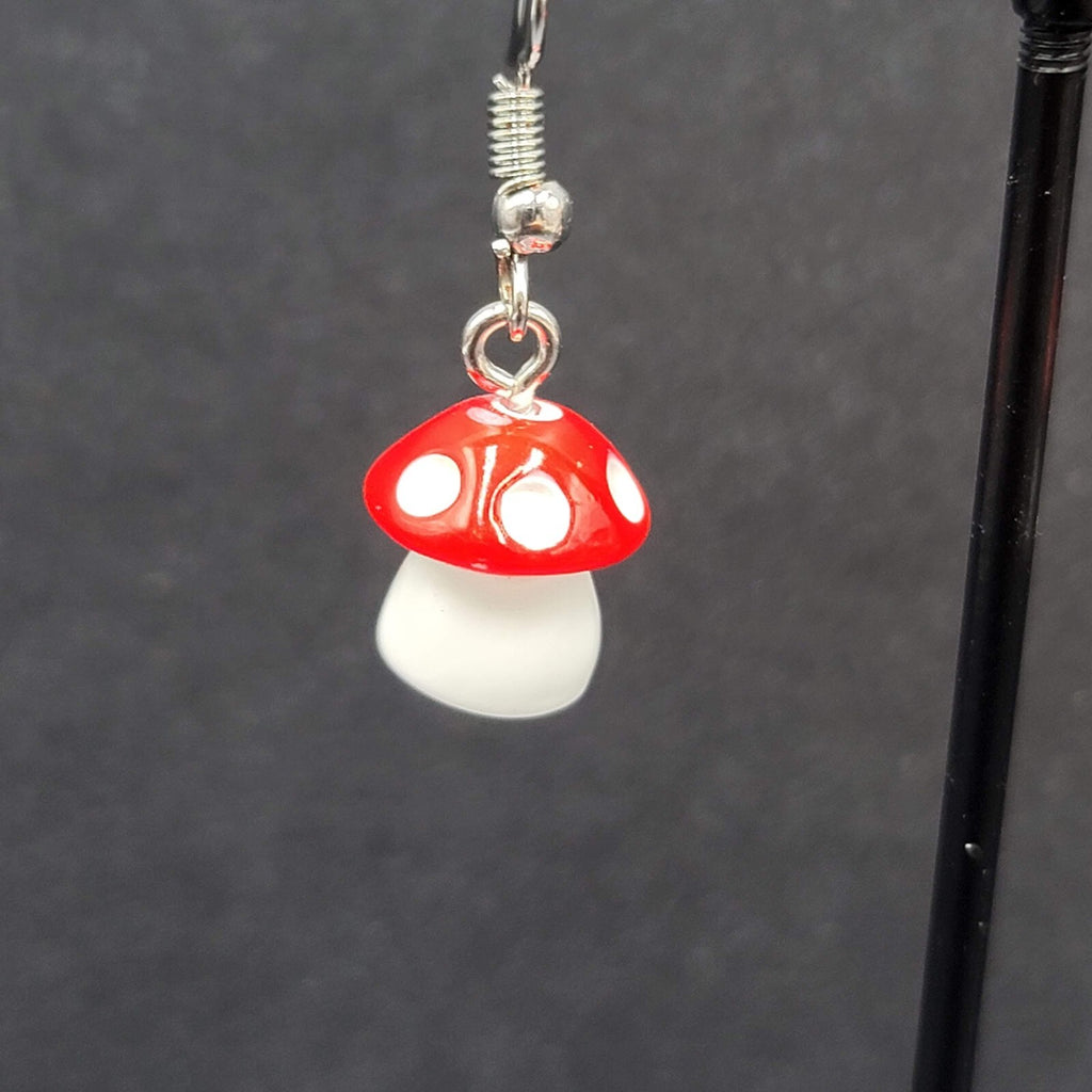 Pierced Earrings Red White Polka Dot Mushroom Dangle Cute 1/2"