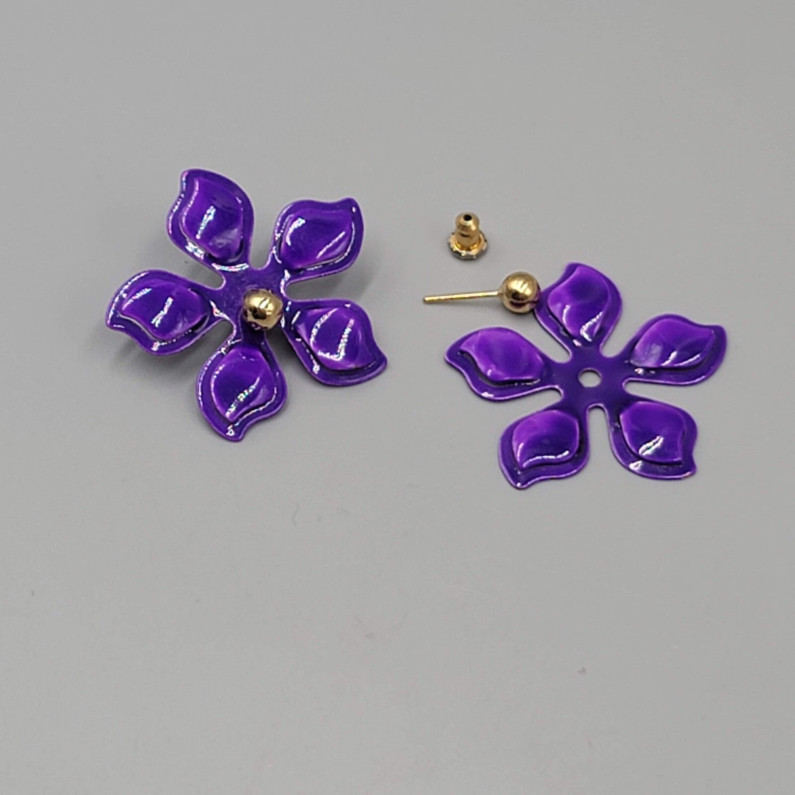 Purple Enamel Flower Jacket Pierced Earrings Gold tone Stud 1.25"