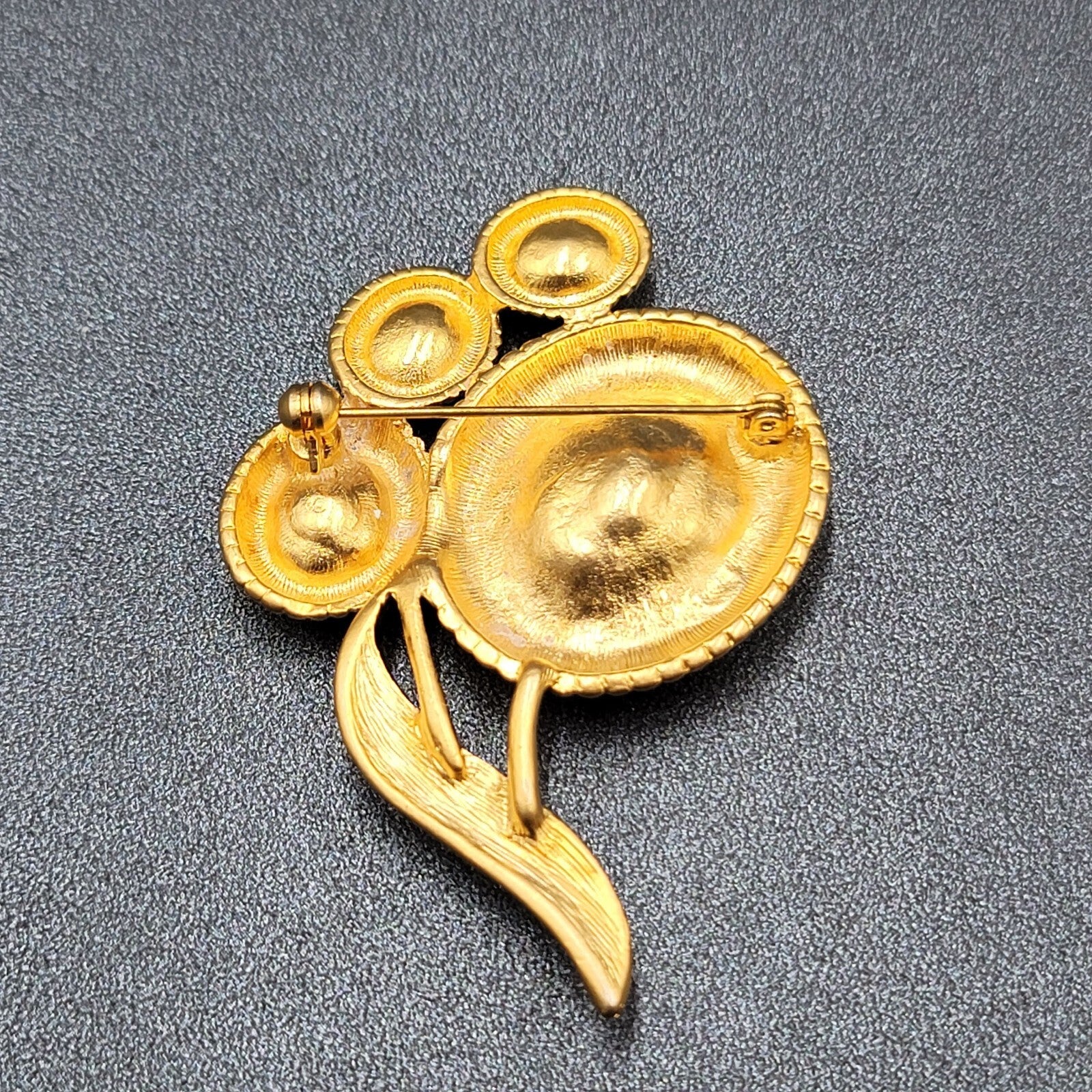 Vintage Brooch Matte Gold Plated Faux Pearl Flower 2.75"
