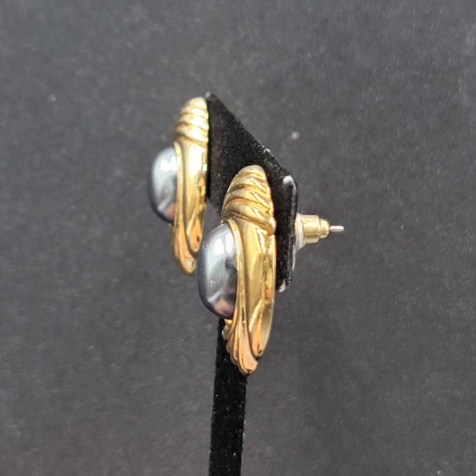 Vintage Avon Cavier Pierced Earrings Gold tone Dark Gray Satin Cabochon 1"