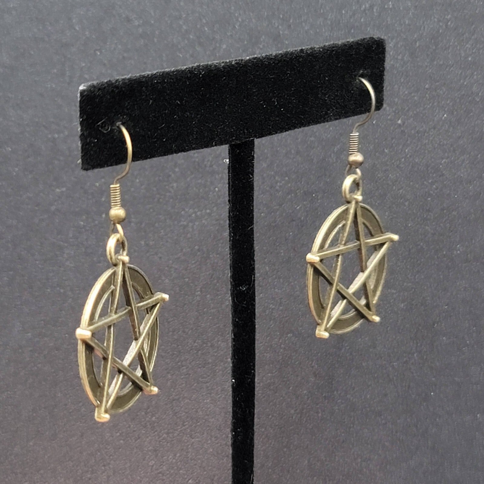 Pentacle Pierced Earrings Bronze tone Pentagram Witch Dangle 1 1/8"