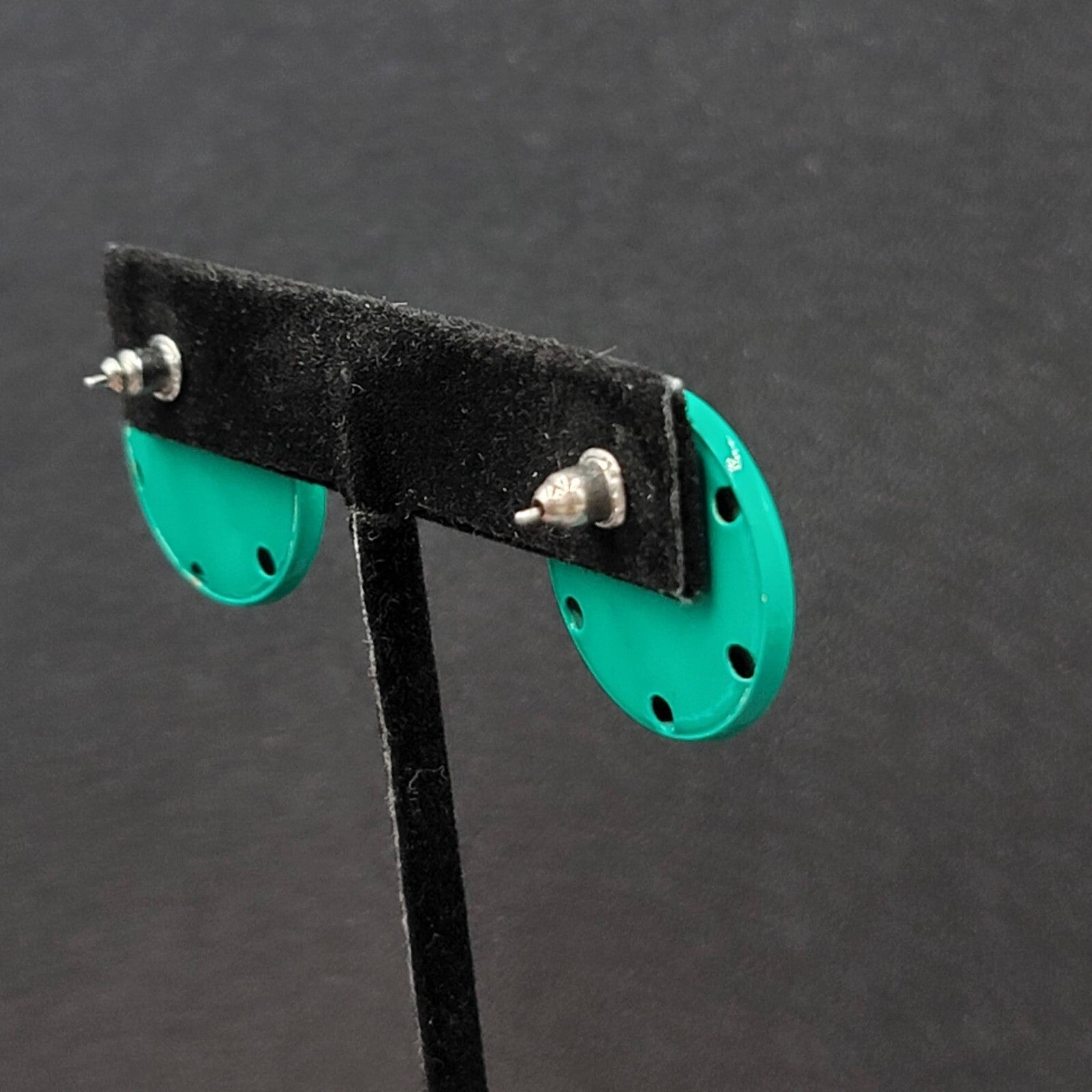 Vintage Pierced Earrings Green White Round Enamel 7/8"