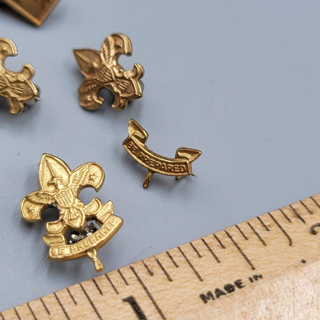 Boy Scouts Fleur de Lis BSA Vintage TINY SMALL Lapel Pin Tie Tack Lot