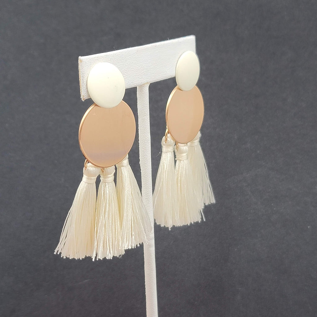 Pierced Earrings Brushed Gold tone White Tassel String Dangle 2.5"
