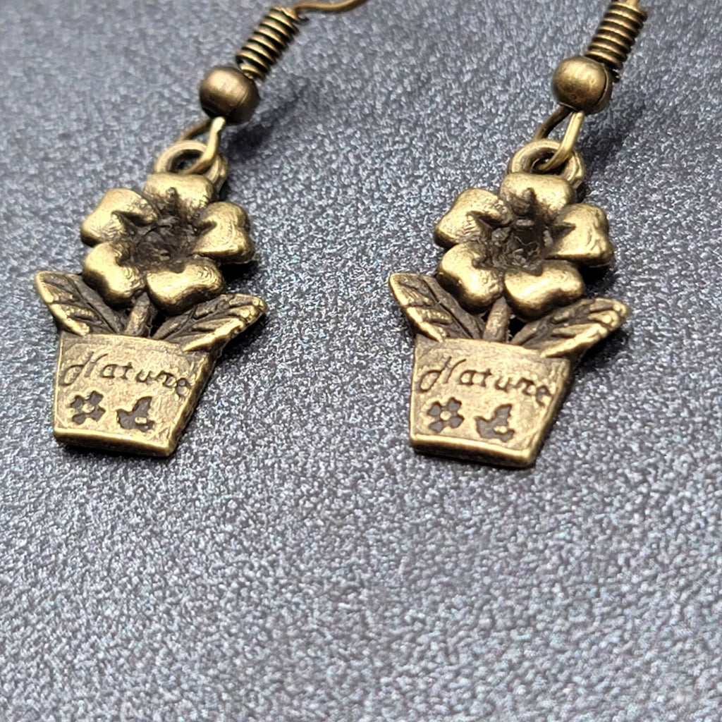 New Flower Pot Pierced Earrings Nature Bronze tone Dangle 3/4"