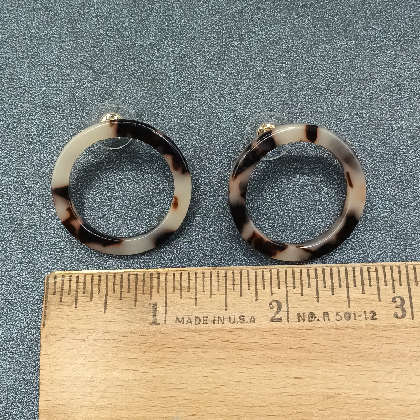 Pierced Earrings Brown Speckled Acrylic Open Circle Hoop Drop 1 1/8"