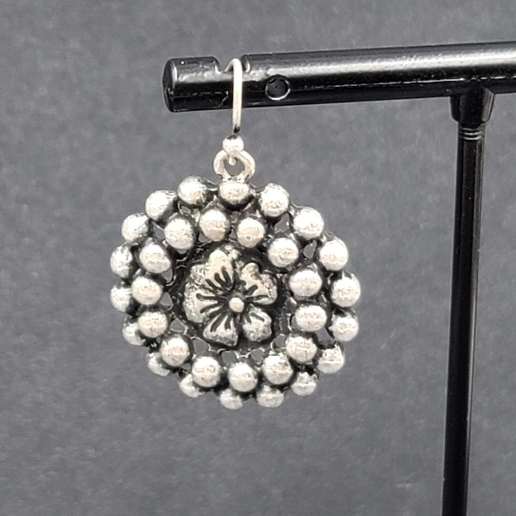 Pierced Earrings Silver tone Flower Beaded Round Dangle 1"