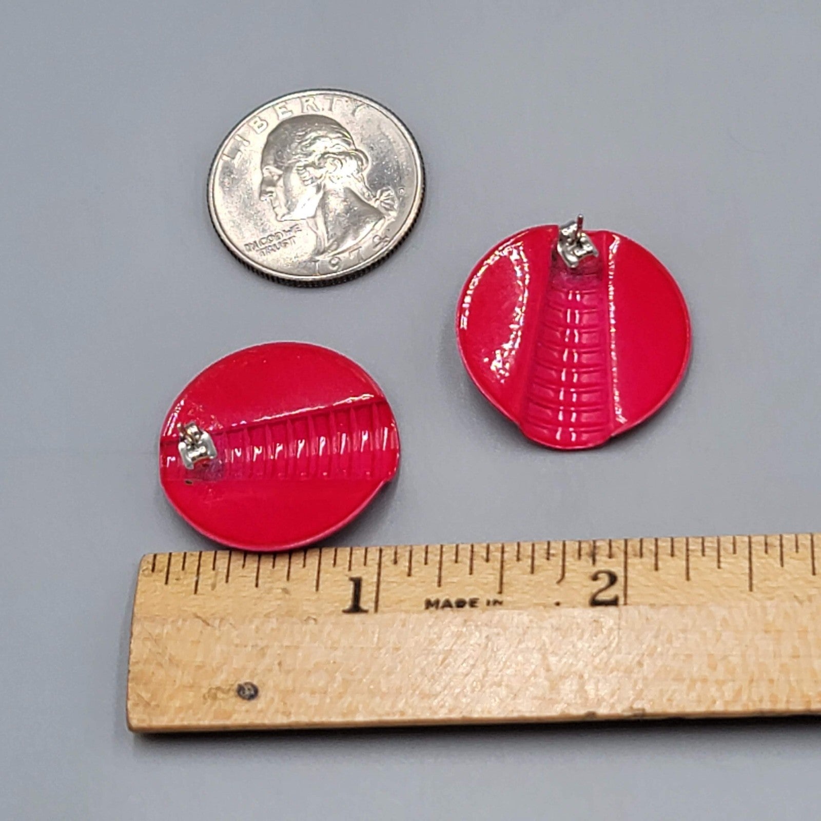 Vintage Hot Pink Enamel Pierced Earrings Embossed Round Drop 1"