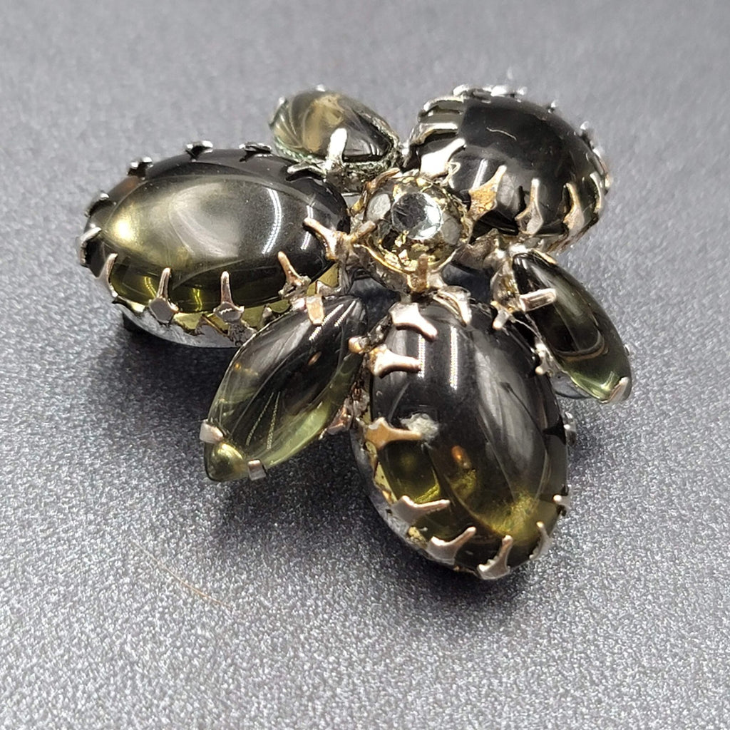 Vintage Rhinestone Brooch Green Glass Prong Set Estate Jewelry 1.5"