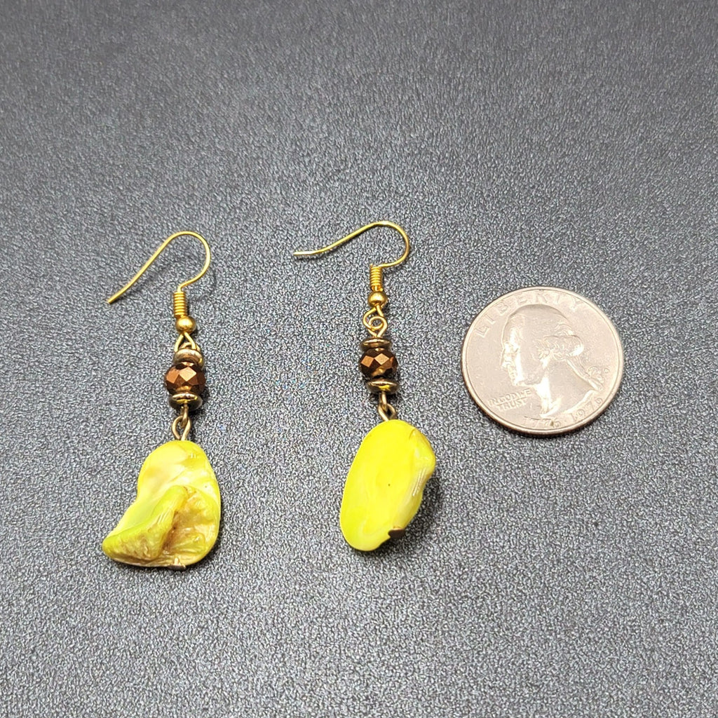Pierced Earrings Gold tone Neon Yellow Shell Beaded Dangle 1.5"