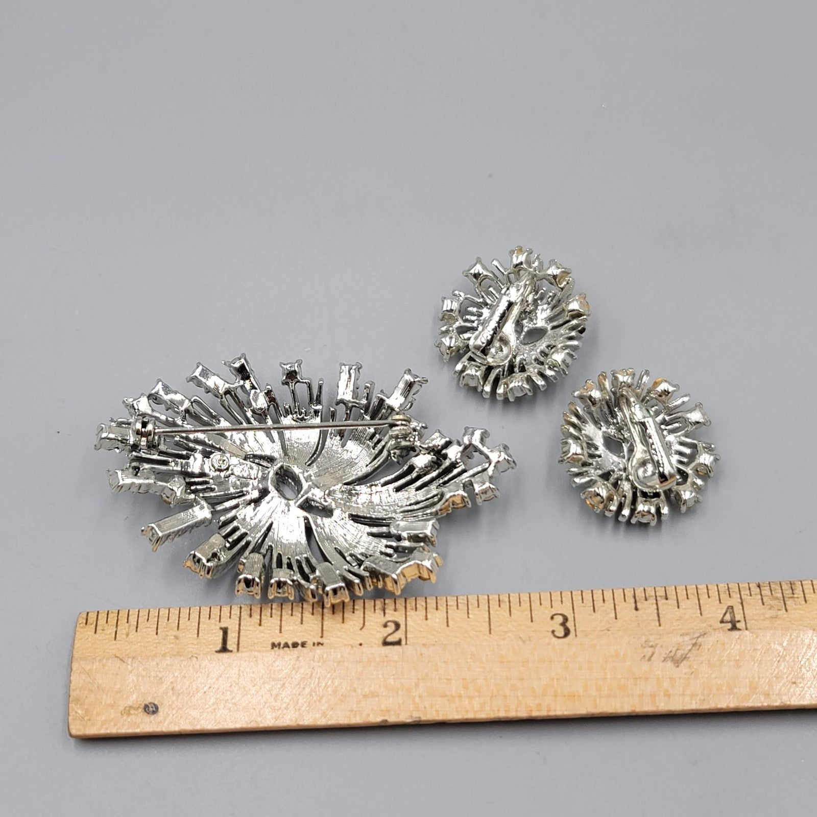 Vintage Coro Brooch Clip On Earrings Set Rhinestone Starburst Jewelry 1950s