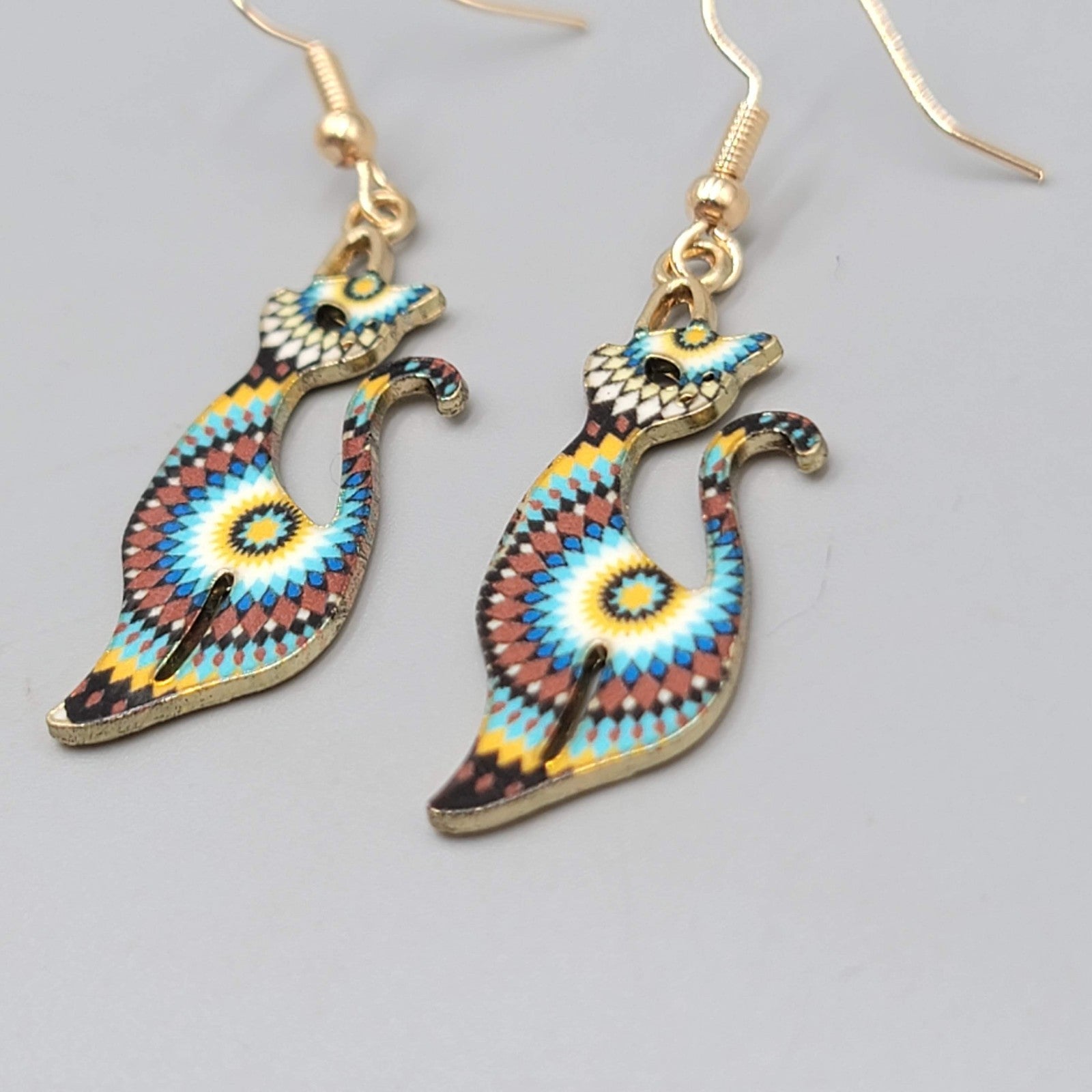 Kitty Cat Mandala Multicolor Pierced Earrings Gold tone Dangle 1 3/8"